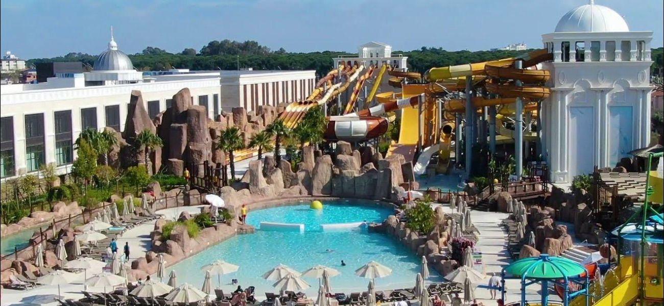 Full day Land of legends with night show 