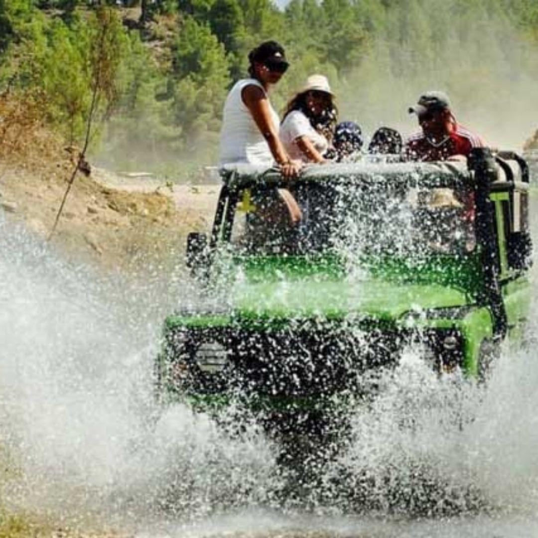 Jeep Safari